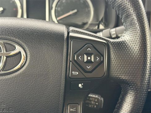 Certified 2023 Toyota 4Runner TRD Off-Road Premium w/ Moonroof Package image 20