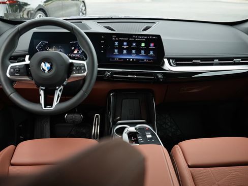 Used 2026 BMW X1 xDrive28i w/ Technology Package AWD/4WD image 27