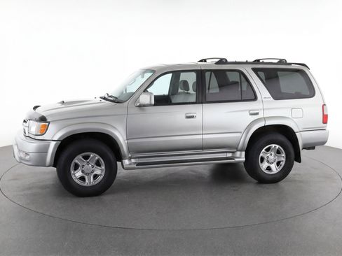 Used 2000 Toyota 4Runner SR5 AWD/4WD image 7