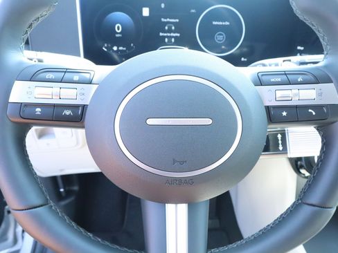 New 2026 Hyundai Tucson Limited image 11