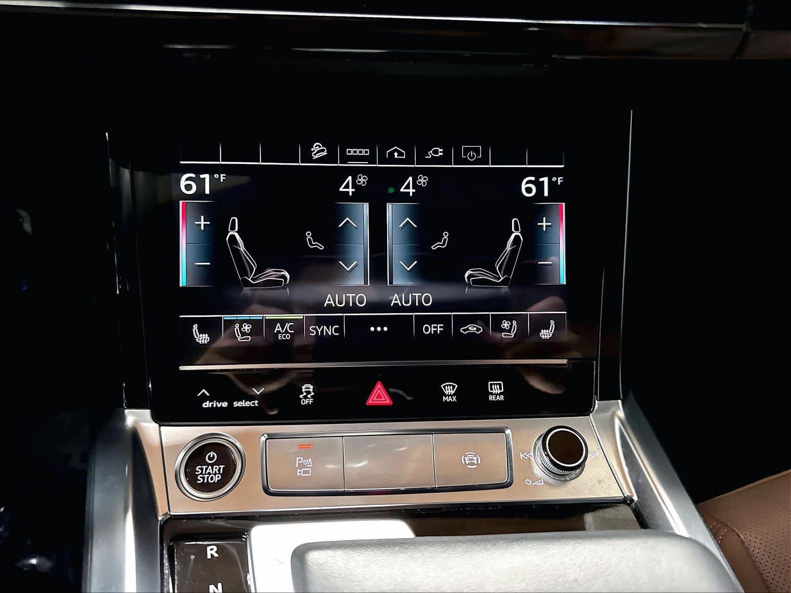 Used 2024 Audi Q8 e-tron Premium Plus w/ Premium Plus Package AWD/4WD image 32