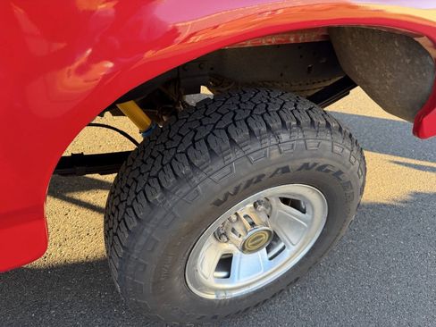 Used 1996 Ford F150 2WD Regular Cab image 30