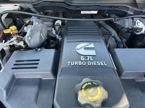 Used 2014 RAM 2500 Tradesman w/ Chrome Appearance Group AWD/4WD image 21