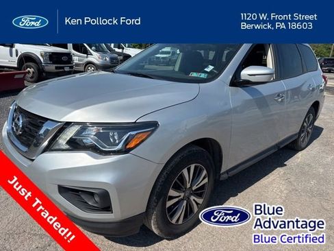Used 2019 Nissan Pathfinder SV AWD/4WD image 1