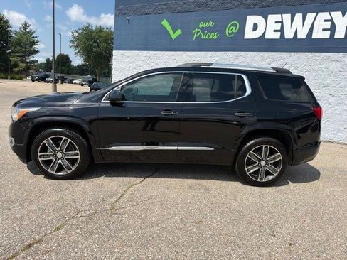 Used 2017 GMC Acadia Denali AWD/4WD image 2