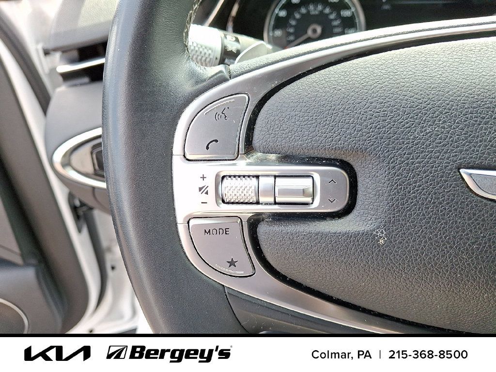 Used 2023 Genesis GV70 2.5T w/ Select Package AWD/4WD image 24