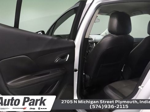 Used 2016 Buick Encore FWD image 9