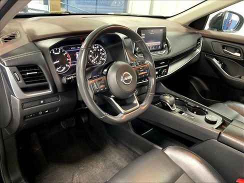 Certified 2023 Nissan Rogue SV w/ SV Premium B Package image 8