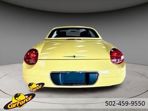 Used 2002 Ford Thunderbird Base image 7