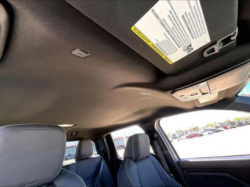 Certified 2024 Toyota Tacoma TRD Off-Road image 14