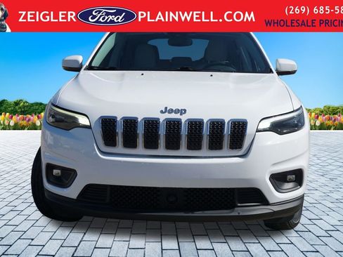 Used 2021 Jeep Cherokee Latitude Plus AWD/4WD image 8