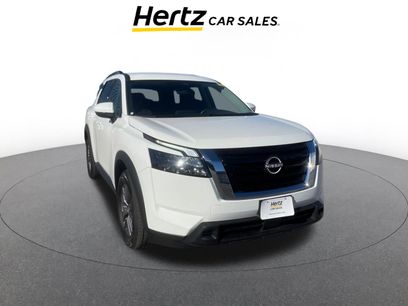 Used 2025 Nissan Pathfinder SV