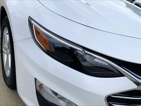 Used 2023 Chevrolet Malibu LT FWD image 26