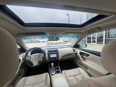 Used 2015 Nissan Altima 2.5 SL w/ Technology Package image 10