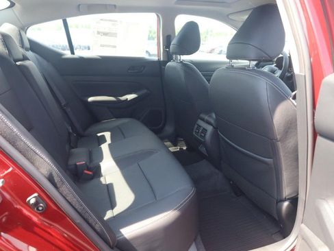 New 2026 Nissan Altima 2.5 SV w/ SV Premium Package AWD/4WD image 21