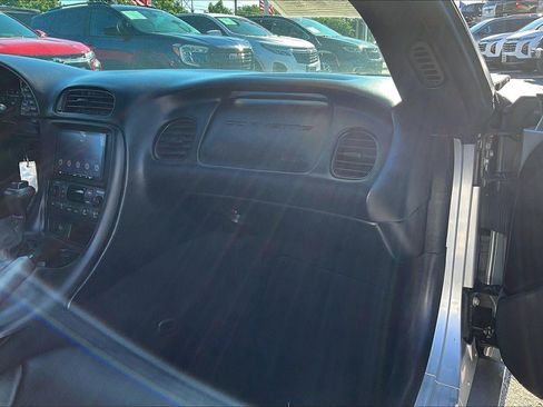 Used 1998 Chevrolet Corvette Convertible w/ Memory Pkg RWD image 13