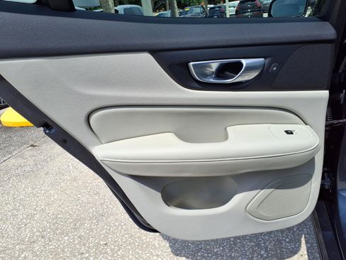 Certified 2024 Volvo S60 T8 Plus w/ Climate Package AWD/4WD image 19