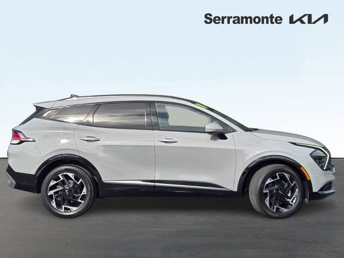 Used 2024 Kia Sportage SX AWD/4WD image 3