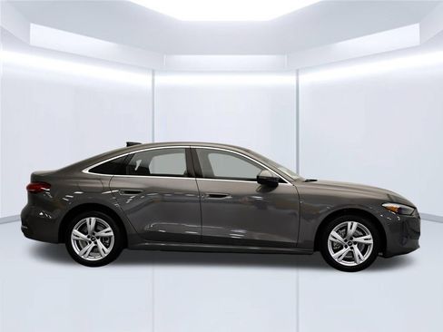 Used 2025 Audi A5 2.0T Premium w/ Convenience Package AWD/4WD image 6