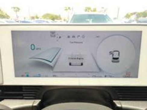 Used 2024 Hyundai Ioniq 5 SEL RWD image 21