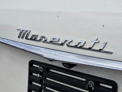 Used 2023 Maserati Levante GT AWD/4WD image 11