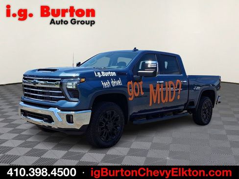 New 2026 Chevrolet Silverado 2500 LTZ w/ LTZ Convenience Package AWD/4WD image 2