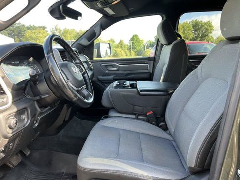 Used 2021 RAM 1500 Big Horn AWD/4WD image 3