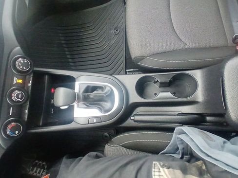 Certified 2024 Kia Forte LXS image 20