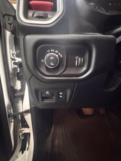 Certified 2021 RAM 1500 Big Horn AWD/4WD image 23