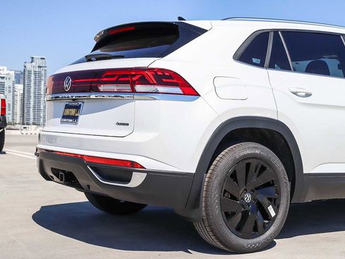 New 2026 Volkswagen Atlas Cross Sport SE AWD/4WD image 9