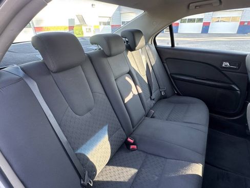 Used 2010 Ford Fusion SE FWD image 13
