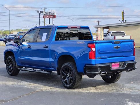 Used 2022 Chevrolet Silverado 1500 LT Trail Boss w/ LT Trail Boss Premium Package image 4