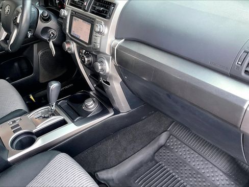 Used 2019 Toyota 4Runner SR5 image 19