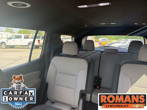 Used 2024 Chevrolet Traverse LT FWD image 20