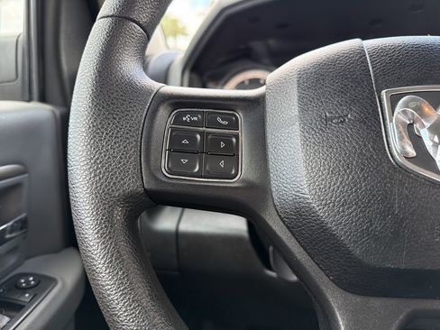 Used 2018 RAM 1500 Express RWD image 23