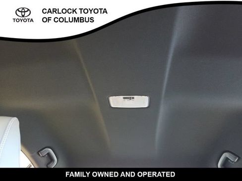Used 2026 Toyota Camry SE w/ Convenience Package FWD image 14