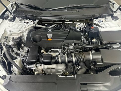 Used 2023 Acura TLX w/ Technology Package FWD image 9