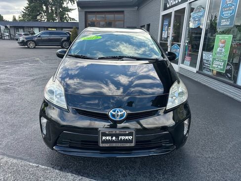 Used 2012 Toyota Prius Three FWD image 3