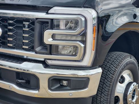New 2026 Ford F350 King Ranch w/ Chrome Package AWD/4WD image 6