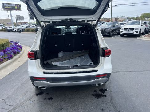 Used 2022 Mercedes-Benz GLB 250 image 31