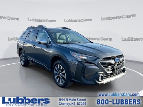 Used 2025 Subaru Outback Touring XT image 1