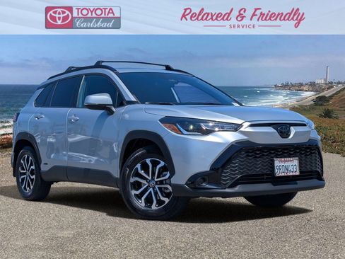 Used 2024 Toyota Corolla Cross AWD Hybrid w/ Moonroof Package image 1