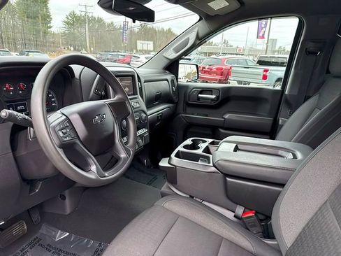 Used 2025 Chevrolet Silverado 1500 Custom Trail Boss image 16