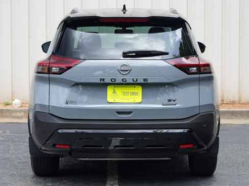 Used 2023 Nissan Rogue SV w/ SV Premium B Package FWD image 46