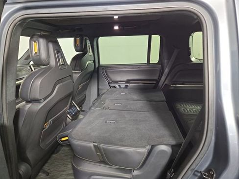 Used 2023 Rivian R1S Adventure image 16