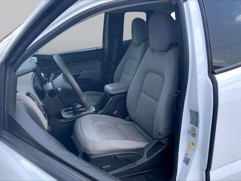 Used 2017 Chevrolet Colorado W/T RWD image 8