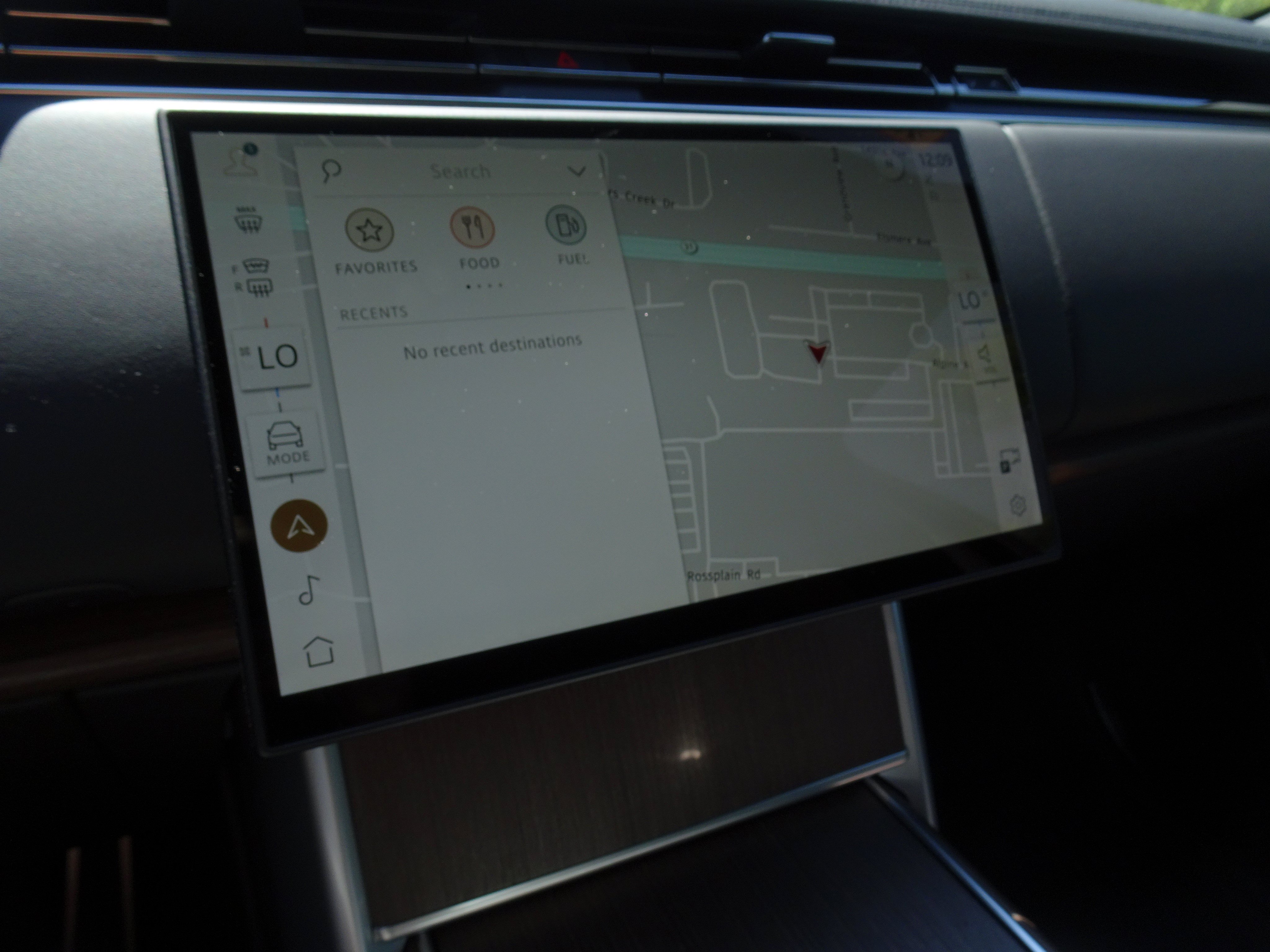New 2026 Land Rover Range Rover SE AWD/4WD image 3