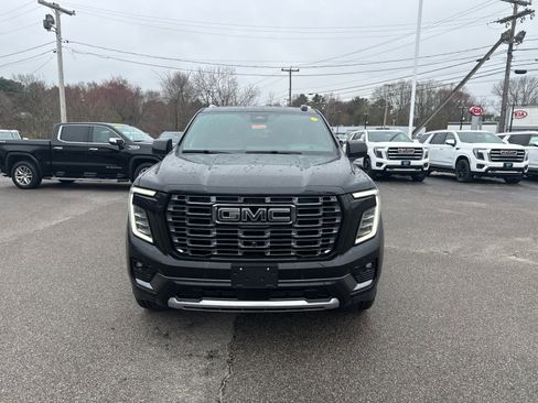 New 2026 GMC Yukon Denali Ultimate AWD/4WD image 8