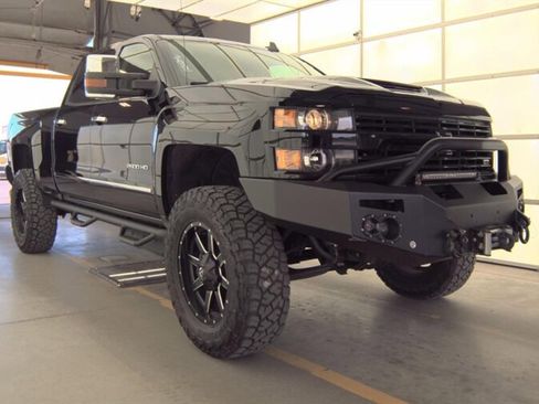 Used 2017 Chevrolet Silverado 2500 LTZ w/ Duramax Plus Package AWD/4WD image 2