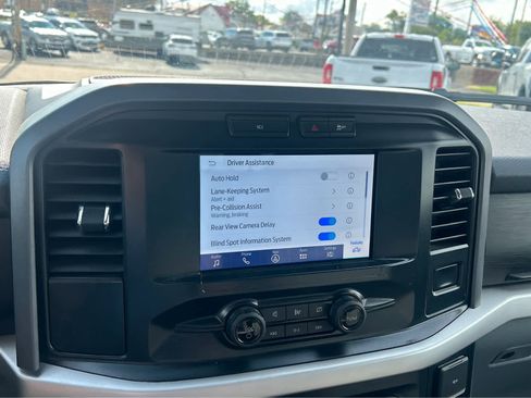 Used 2022 Ford F150 XLT image 31